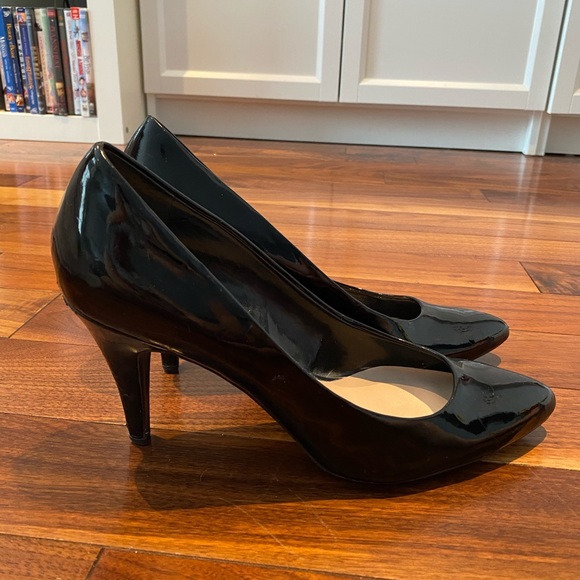 Franco Sarto Black Heels - Picture 2 of 9